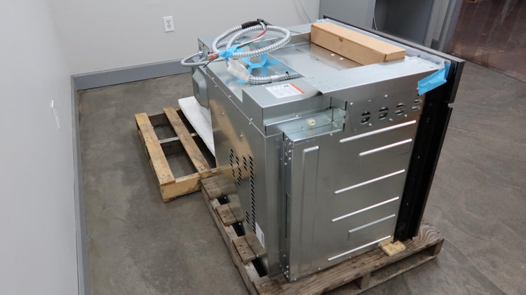 Bosch 800 Series 30" SpeedChef Programs Smart Combination Speed Oven HBL8743UC