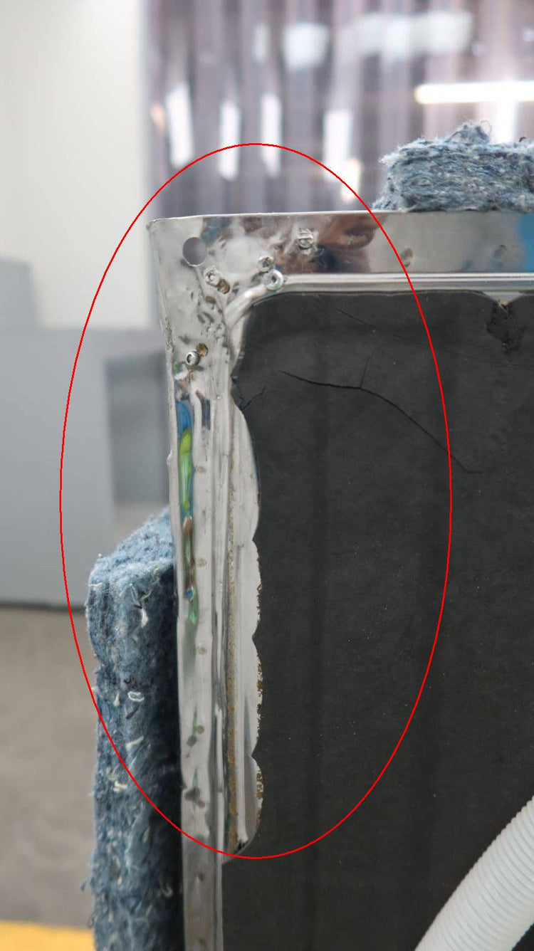 Bosch 300 Series White 24" 44dbA 3rd Rack Integrated Dishwasher SHSM63W52N