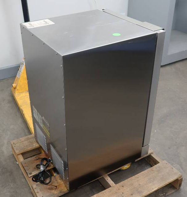 Broilchef Premium Stainless Steel 4.1 Cu.Ft. Outdoor Compact Refrigerator RF40D