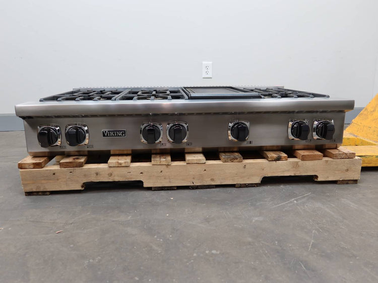 Viking '21 7 Series 48" 6 Viking Burners + REV Griddle Gas Rangetop VRT7486GSS