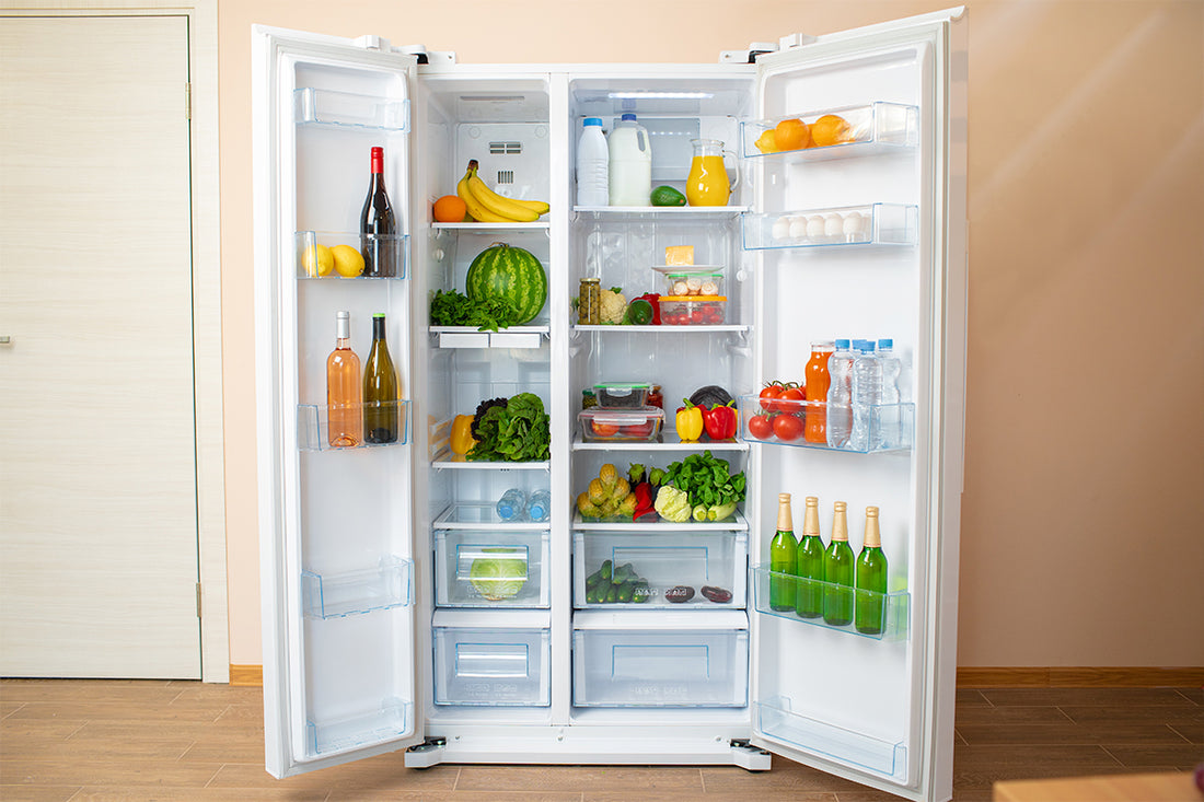 What temperature should a refrigerator be in summer and winter?