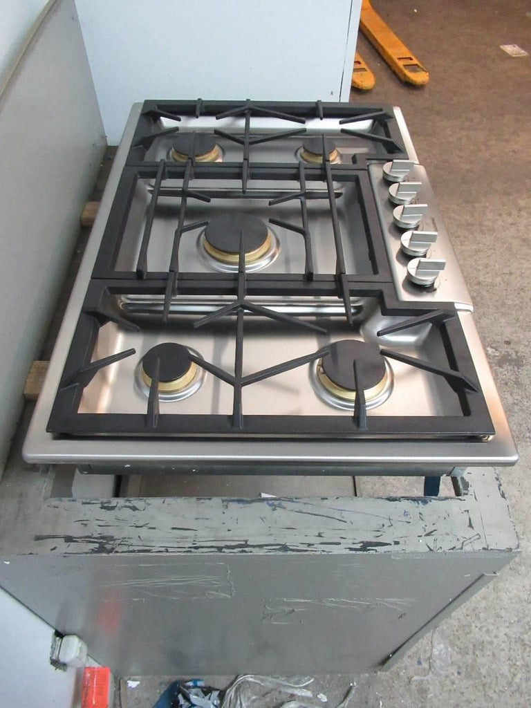 Gaggenau 200 Series 30" Stainless Quick ignition 5 Burner Gas Cooktop CG280210CA