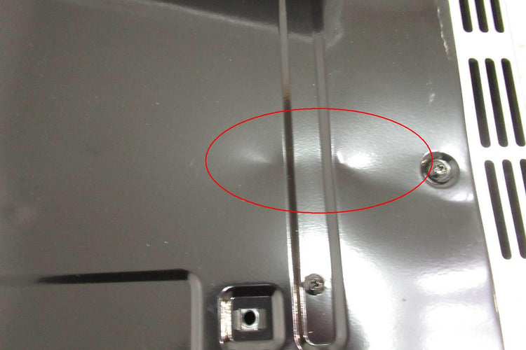 Bosch 300 Series 30" 300 CFM Over-the-Range Microwave Oven HMV3053U