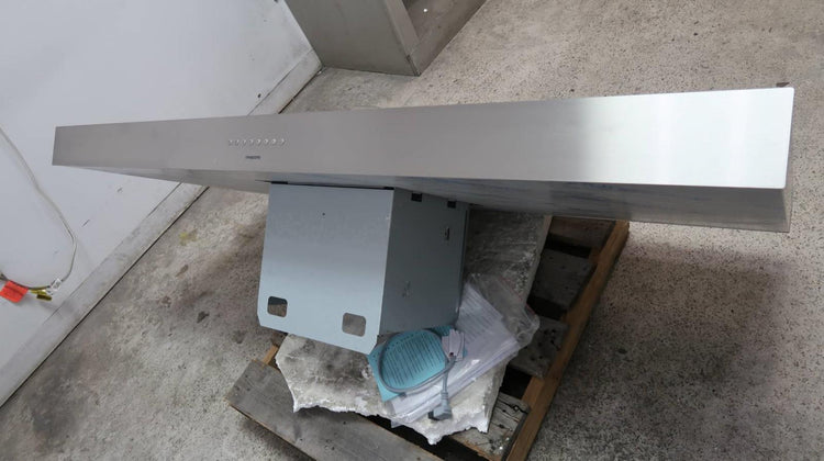 Gaggenau 400 Series 63 Inch 3 Power Levels LED Stainless Island Hood AI442760