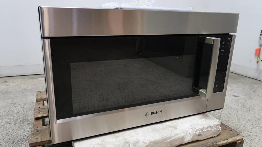 Bosch Benchmark 30" SS 385 CFM Convection Over-the-Range Microwave HMVP053U - Alabama Appliance