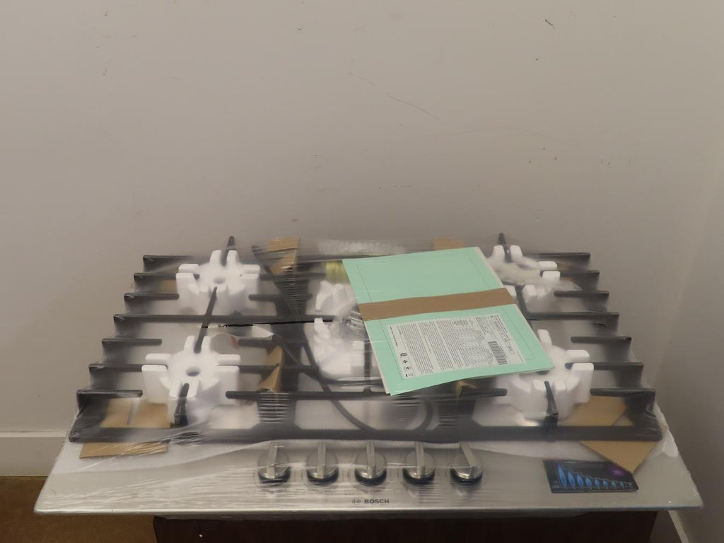 Bosch 800 Series NGM8057UC  30" 5-Burner Gas Cooktop Perfect Full Warranty