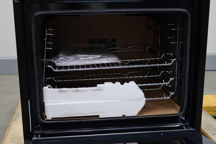 Bosch 500 Series 24" 11 Mode SS Home Connect Single Electric Wall Oven HBE5452UC