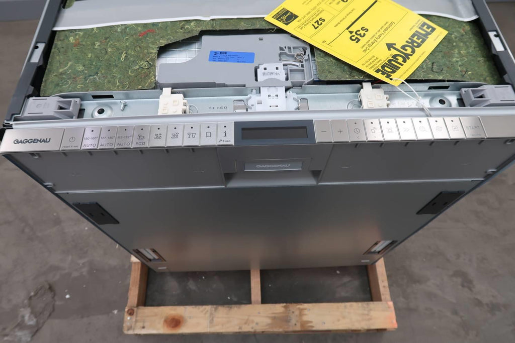 Gaggenau 400 Series 24" PR ADA Sensor Clean Smart 42dB Dishwasher DF480700F