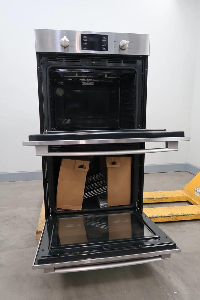 Bosch 500 Series 30" 9.2 cu.ft EcoClean Double Electric Wall Oven HBL5551UC