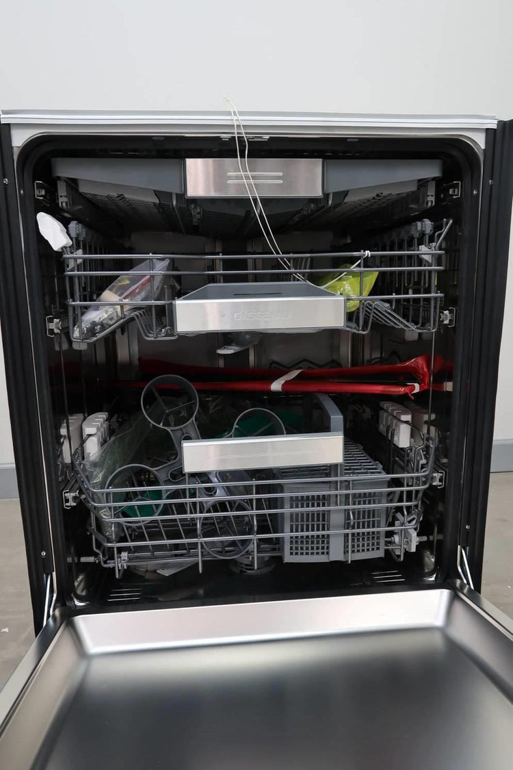 Gaggenau 24" 400 Series  PR ADA Sensor Clean Smart 42dB Dishwasher DF480700F