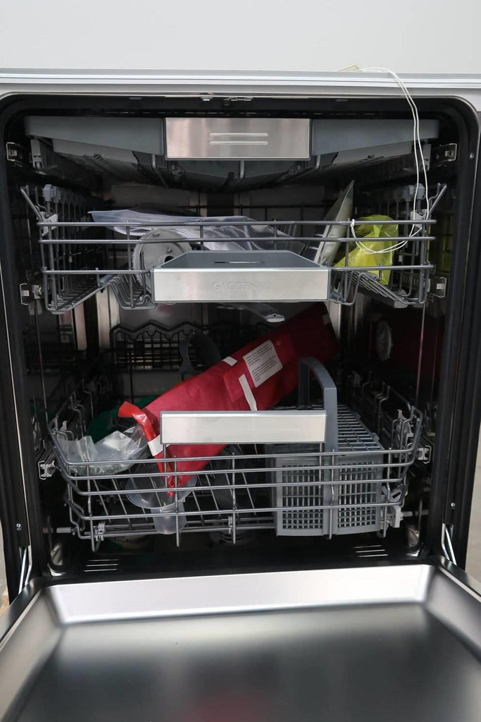 Gaggenau 400 Series 24" PR ADA Sensor Clean Smart 42dB Dishwasher DF480700F