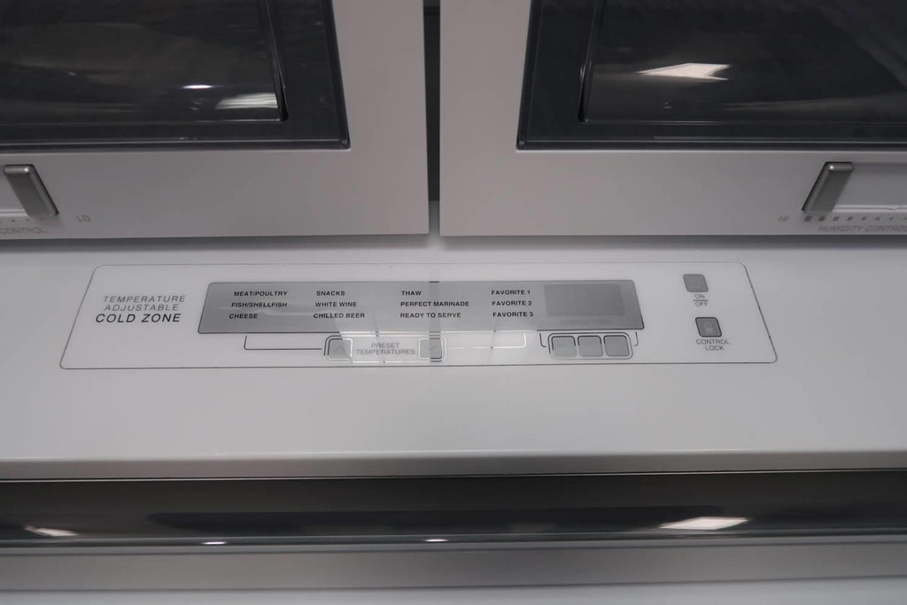 Viking 3 Series '20 36" 22.1 Cu.Ft LED French-Door Refrigerator *RVRF3361SS