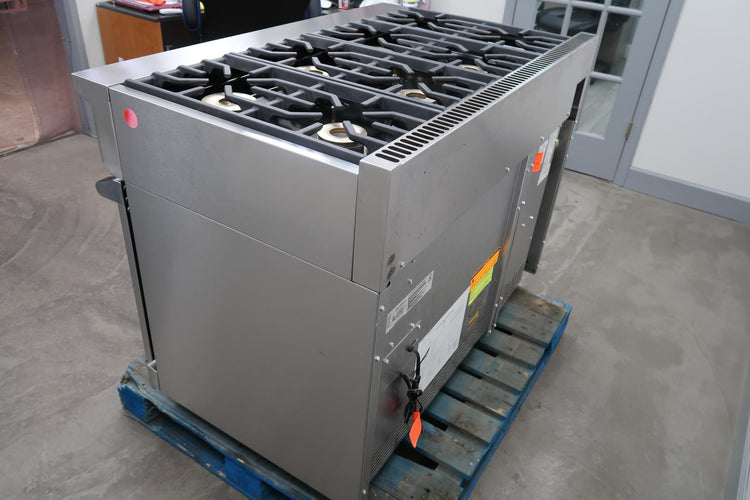 Viking 48" '19 8 Burners SS Pro-Style Freestanding Gas Range VGR74828BSS