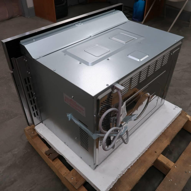 Thermador Masterpiece Series 30" SS 950w 1.6 Cu.Ft. Built In Microwave MB30WS