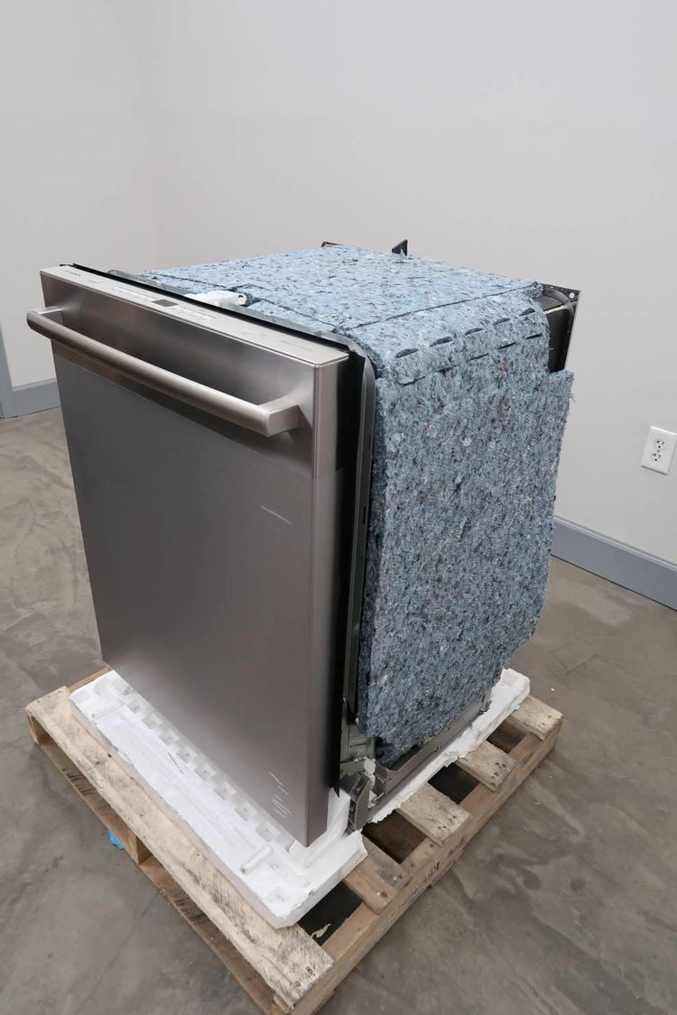 Bosch 300 Series SHXM63W55N 24" Fully Integrated 3rd Rack S. Steel Dishwasher