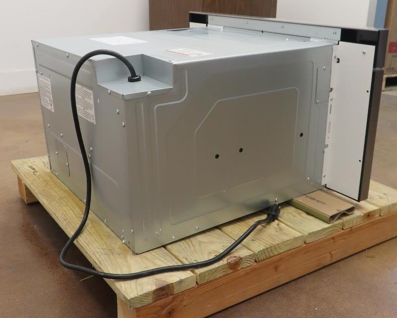 Bosch 800 Series 30" 950 Watt Touch Control Microwave Drawer HMD8053UC