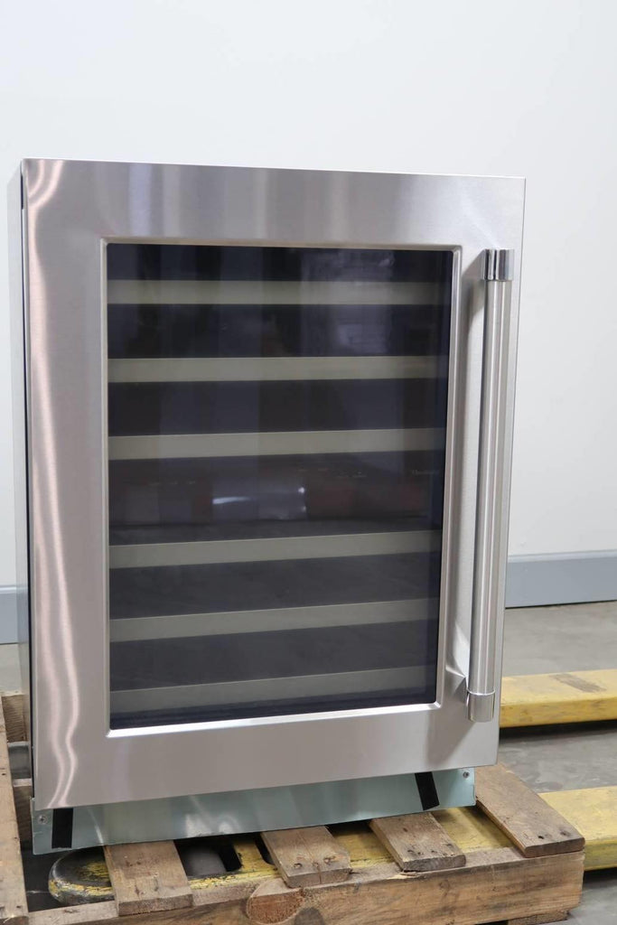 Thermador Professional Series 24" 41-Bottle Undercounter Wine Reserve T24UW820LS - Alabama Appliance
