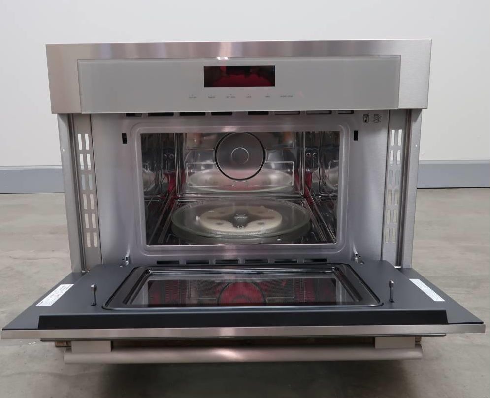 Thermador Masterpiece Series 30" SS 950w 1.6 Cu.Ft. Built In Microwave MB30WS