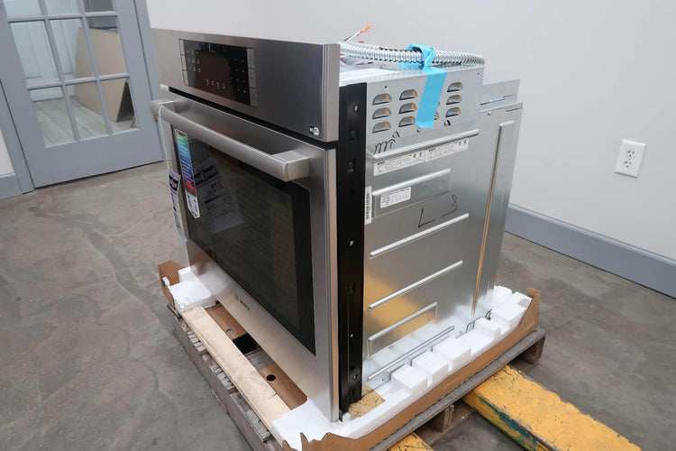 Bosch 800 Series 30" European Convect Single Wifi Electric Wall Oven HBL8453UC