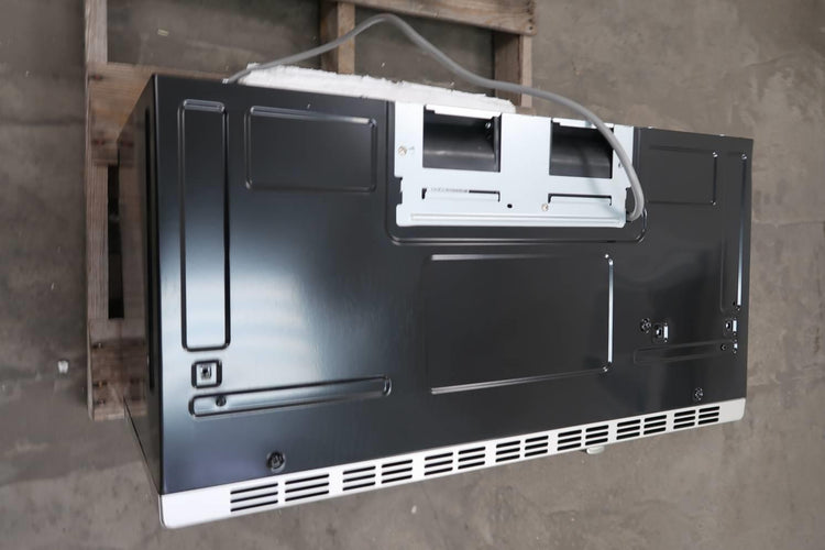 Bosch 300 30" 300 CFM Ventilation Over-the-Range Microwave Oven HMV3053U - Alabama Appliance