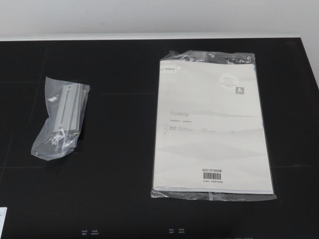 Bosch 800 Series NIT8060SUC 30" Black Induction Smart Cooktop Full Warranty