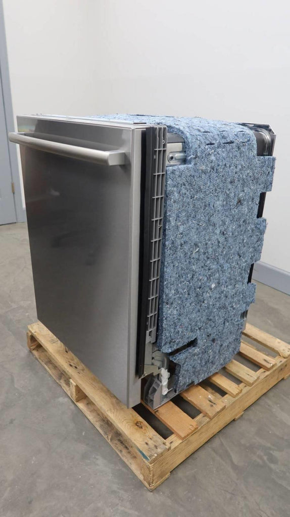 Bosch Ascenta 24" SS 15 Place Setting Integrated 48dBA Dishwasher SHXM4AY55N