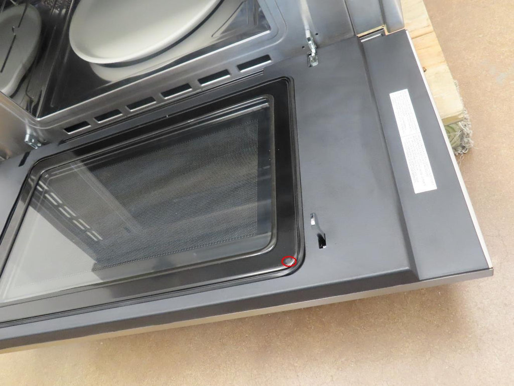 Thermador Professional Series MC30WP 30" Convection Speed Oven Detailed Images