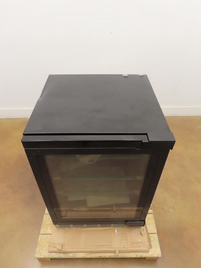 Thermador Freedom Collection T24UR905RP 24" Built-In Undercounter Refrigerator