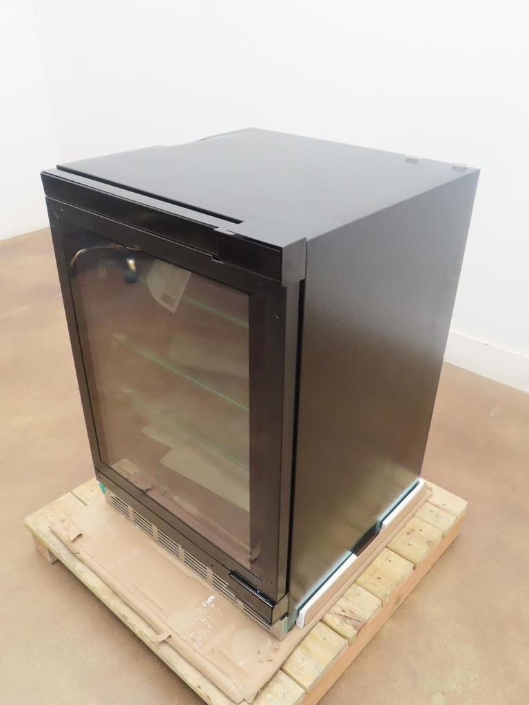 Thermador Freedom Collection T24UR905RP 24" Built-In Undercounter Refrigerator