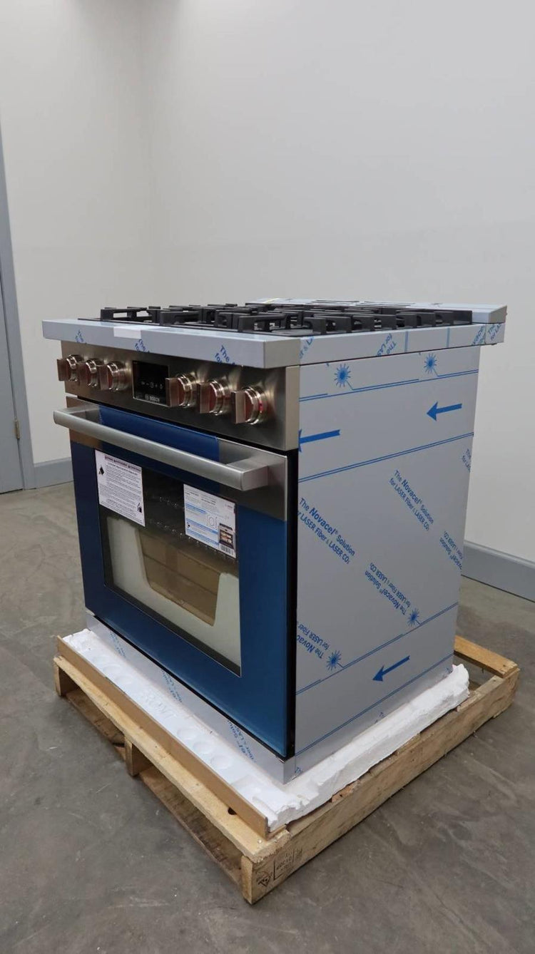 Bosch 800 Series 30 Inch SS 3.9 Cu. Ft Freestanding Dual Fuel Range HDS8055U