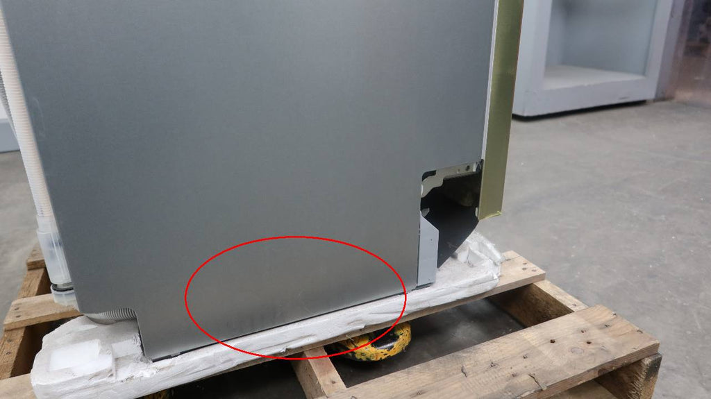Bosch 18" 44dBA Button Control Full Console 800 Series Dishwasher SPE68U55UC