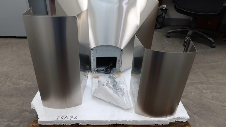 Elica Aspire Foglia Series 30" 600 CFM Wall Mount Chimney Hood EFG630SM