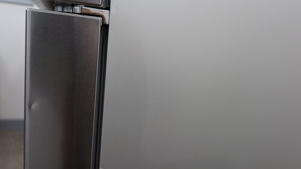 Bosch 800 Series 36" SS Counter Depth French Door Smart Refrigerator B36CL80SNS