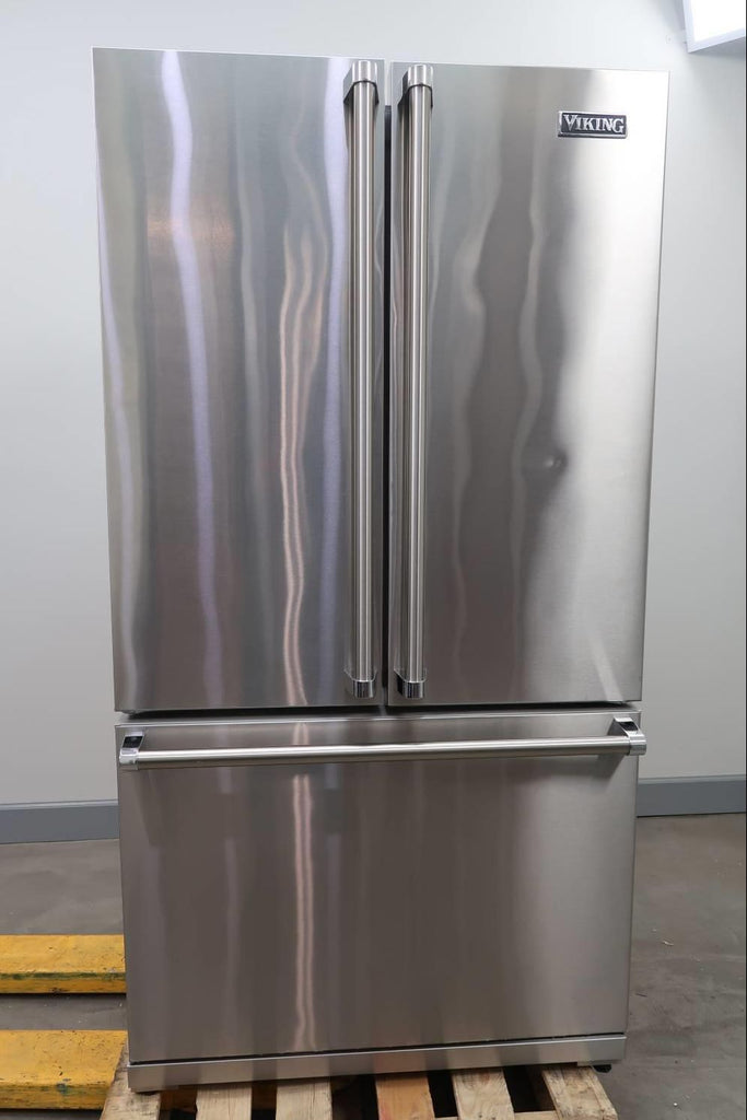 Viking 3 Series '20 36" 22.1 Cu.Ft LED French-Door Refrigerator *RVRF3361SS