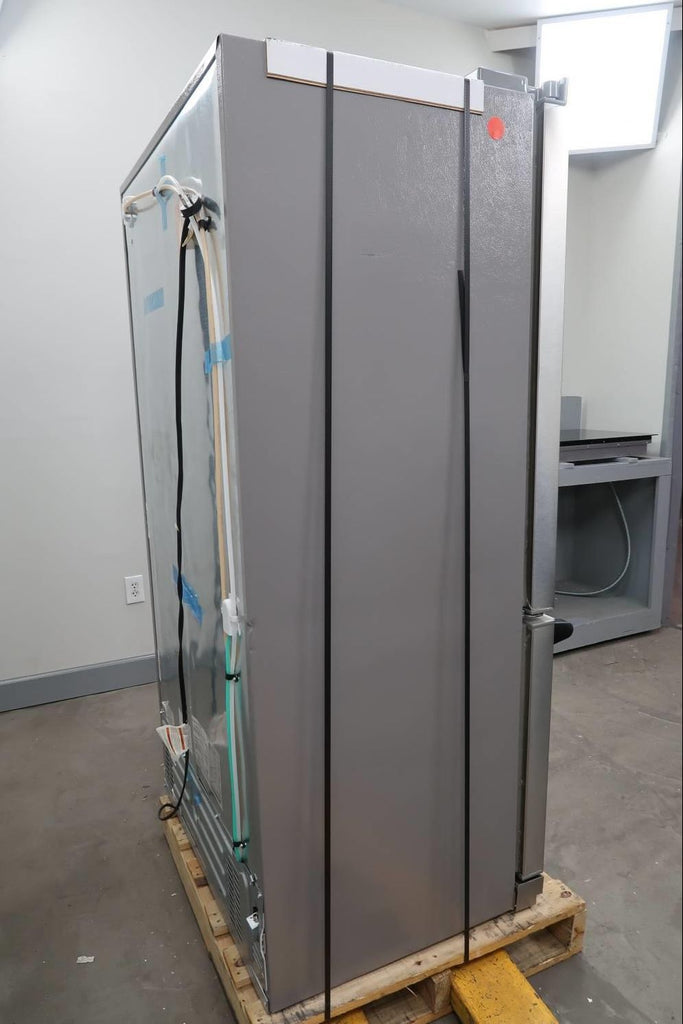 Viking 3 Series '20 36" 22.1 Cu.Ft LED French-Door Refrigerator *RVRF3361SS