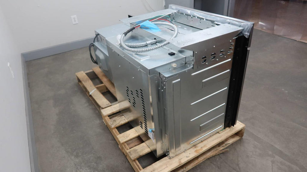 Bosch 500 Series 30" Double Speed Combination Electric Wall Oven HBL5754UC