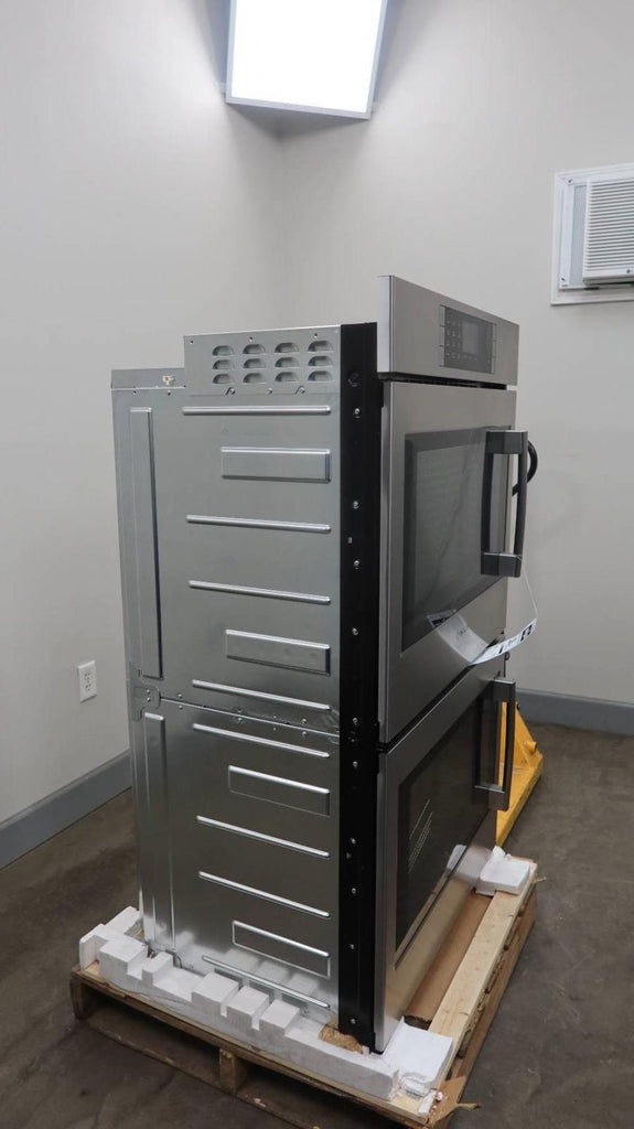 Bosch Benchmark 30" 14 Modes Double Electric Wall Oven HBLP651UC