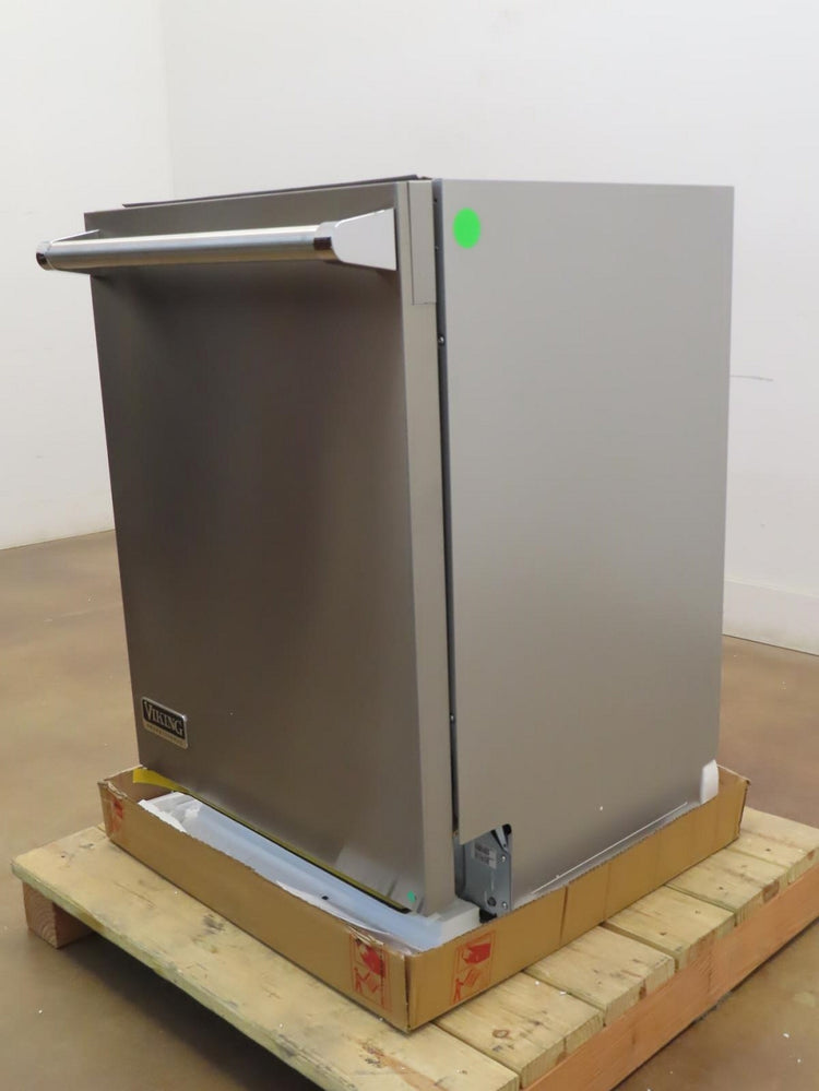 Viking Professional Series VDW302SS 24" 48dB 6 Cycles Integrated Dishwasher