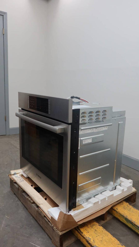 Bosch Benchmark Series 30" 14 Modes Single SS Electric Wall Oven HBLP451UC