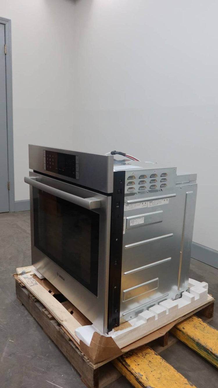 Bosch Benchmark Series 30" 14 Modes Single SS Electric Wall Oven HBLP451UC