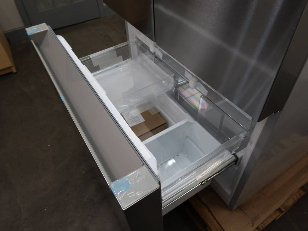 Bosch 800 Series 36" Smart French Door Bottom Mount Refrigerator B36CT81ENS