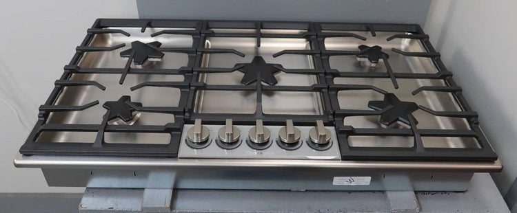 Thermador 36" Patented 5 Star Burner's QuickClean Stainless Cooktop SGSP365TS