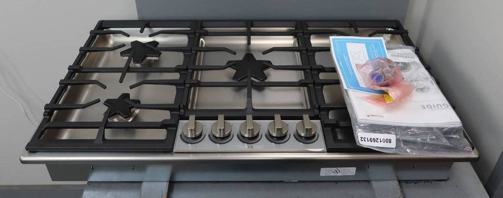 Thermador 36" Patented 5 Star Burner's QuickClean Stainless Cooktop SGSP365TS