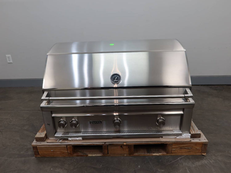 Lynx Professional Grill Series 42 Inch Built-In Liquid Propane Grill L42TRLP