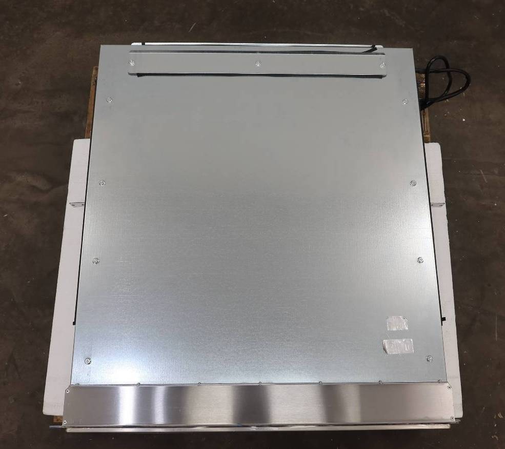 Thermador 30" Powerfully Quiet Masterpiece Convet Ventilation Downdraft UCVM30XS