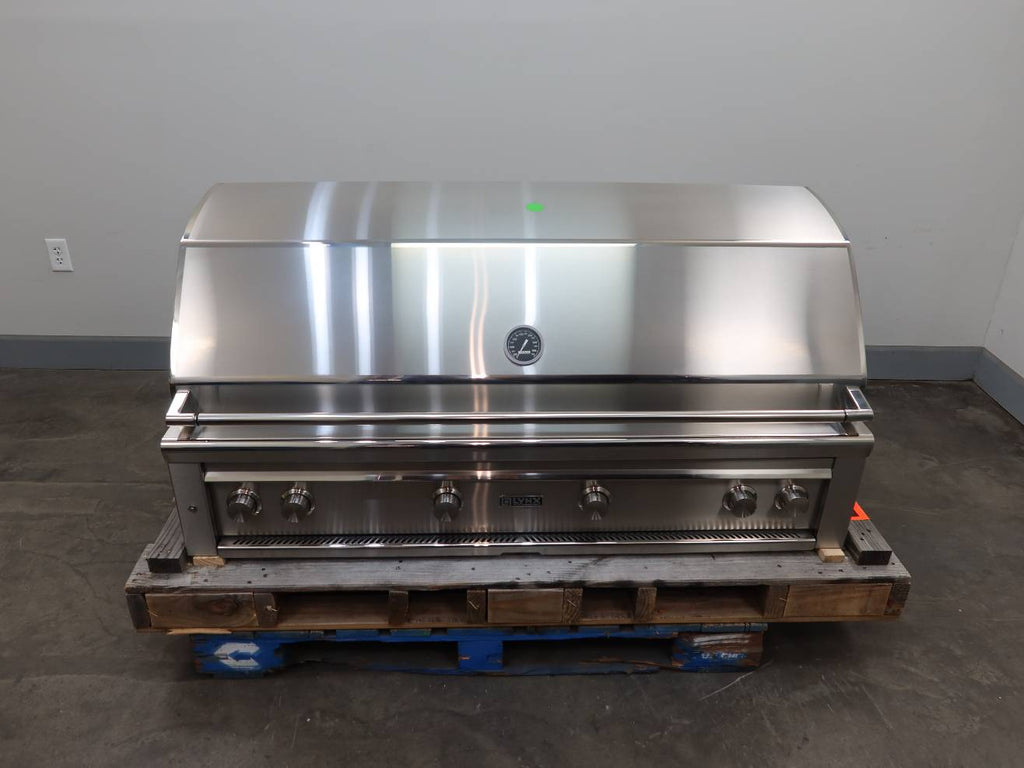 Lynx 54" SS 1555 sq.in. Surface Professional Grill Series Built-In Grill L54TRLP