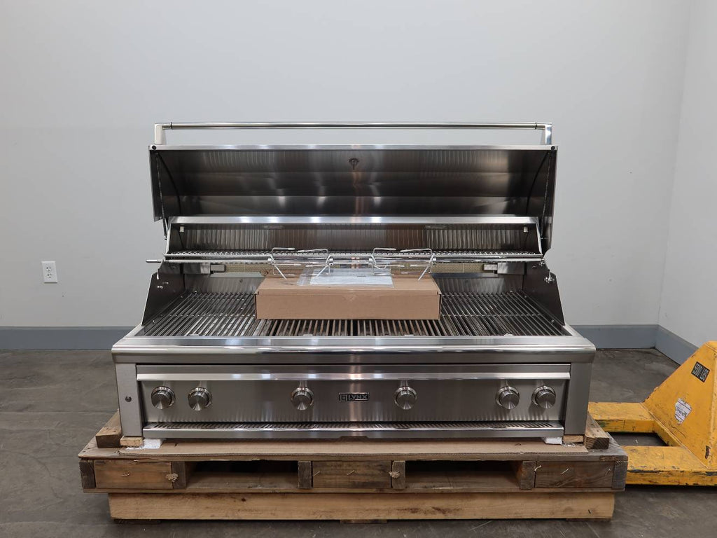 Lynx 54" SS 1555 sq.in. Surface Professional Grill Series Built-In Grill L54TRLP