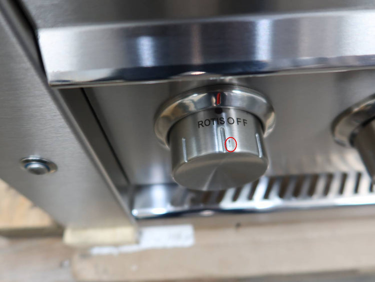 Lynx 54" SS 1555 sq.in. Surface Professional Grill Series Built-In Grill L54TRLP