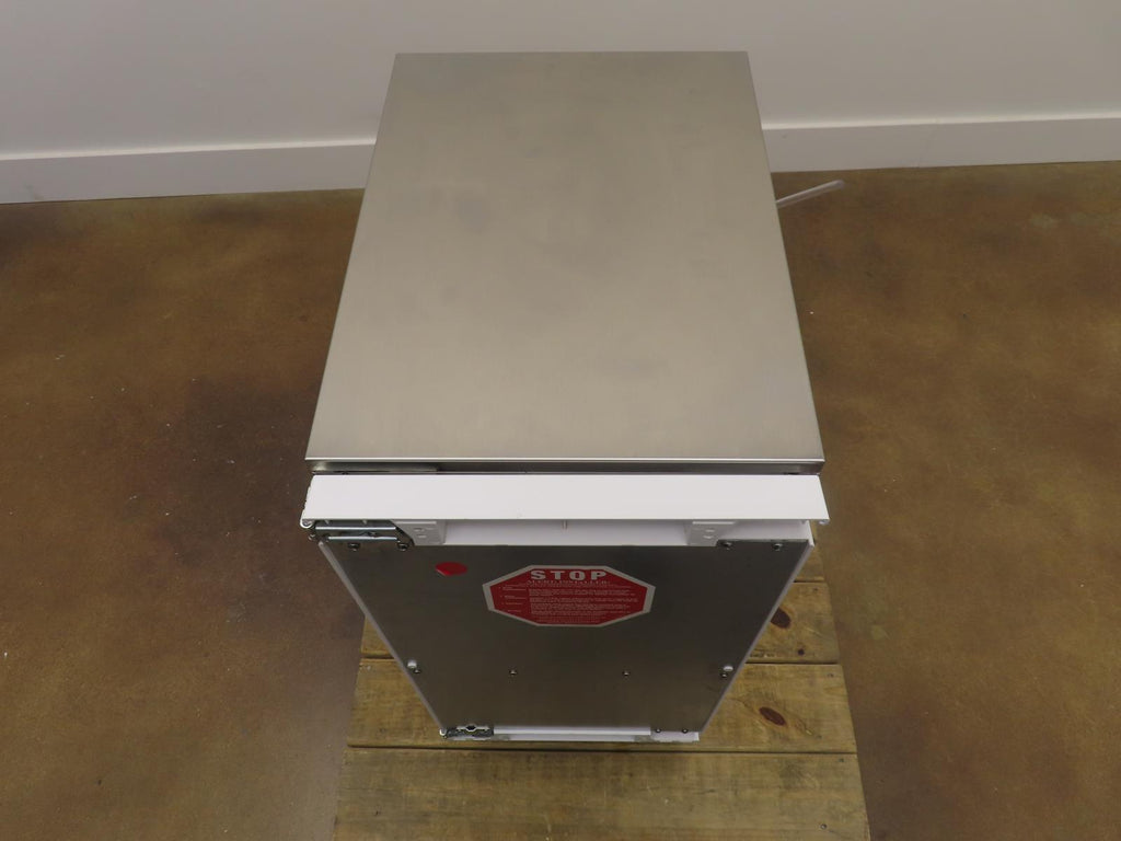 Scotsman Brilliance Series SCCP50MB1SU 15" Undercounter Gourmet Ice Machine Pic