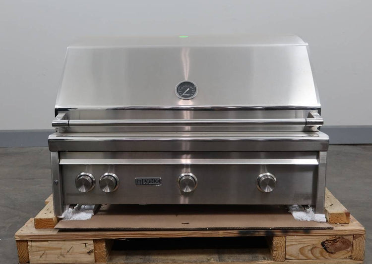 Lynx Professional Grill 36" SS 935 sq.in. Cooking Surface Built-In Grill L36TR (PRICE)